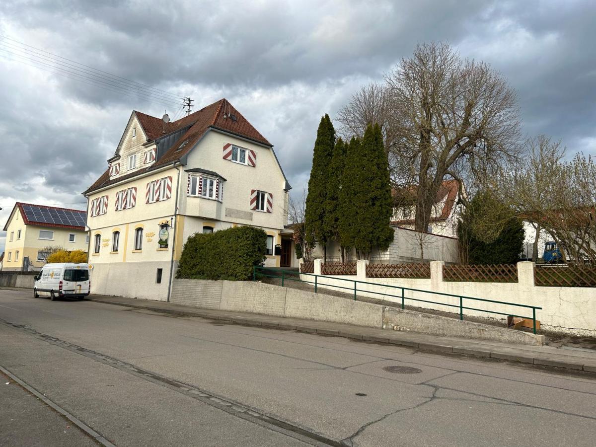 Brauereigasthof Schluesselkeller Giengen an der Brenz Exterior photo